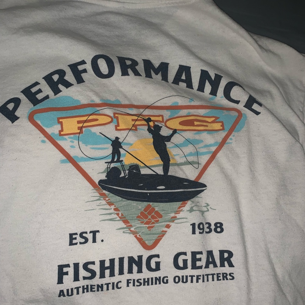 Columbia men’s medium shirt